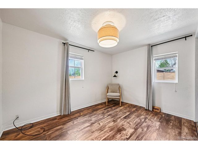 732 Perry St, Denver, CO 80204