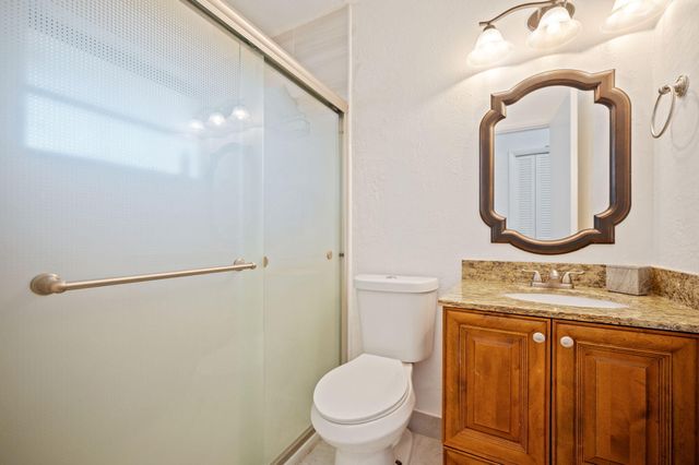 3407 Cherry Garden Circle 151, Lauderhill, FL 33319