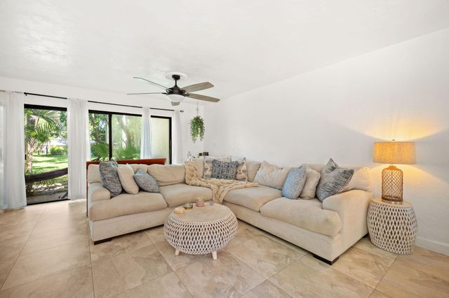 3407 Cherry Garden Circle 151, Lauderhill, FL 33319