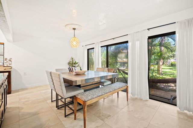 3407 Cherry Garden Circle 151, Lauderhill, FL 33319