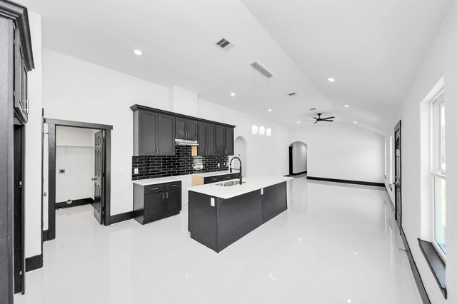 14574 Half Circle Street, Splendora, TX 77372