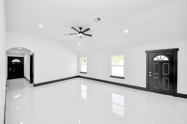 14574 Half Circle Street, Splendora, TX 77372