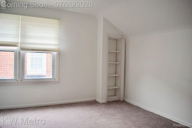 619 N ELIZABETH Street, Dearborn, MI 48128