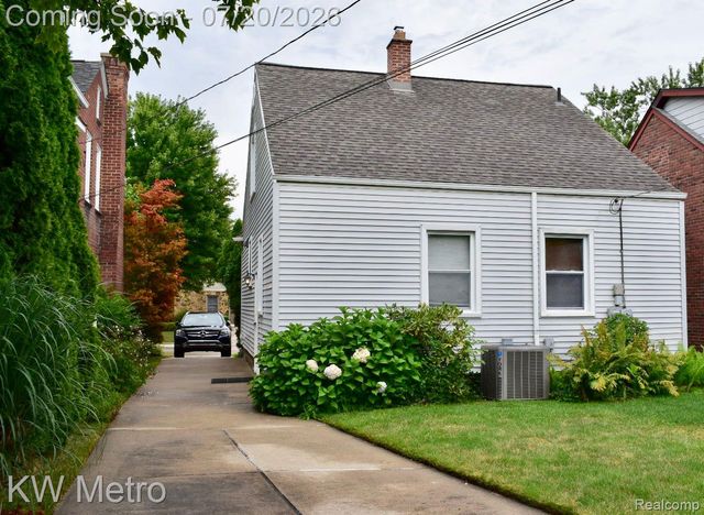 619 N ELIZABETH Street, Dearborn, MI 48128