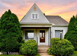 619 N ELIZABETH Street, Dearborn, MI 48128