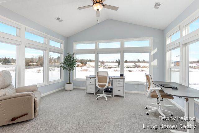 2911 Isle Grand Drive NE, Belmont, MI 49306