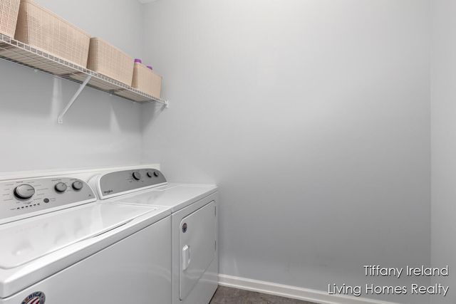 2911 Isle Grand Drive NE, Belmont, MI 49306