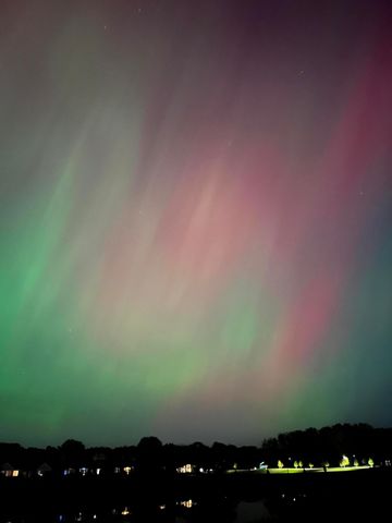 2911 Isle Grand Drive NE, Belmont, MI 49306