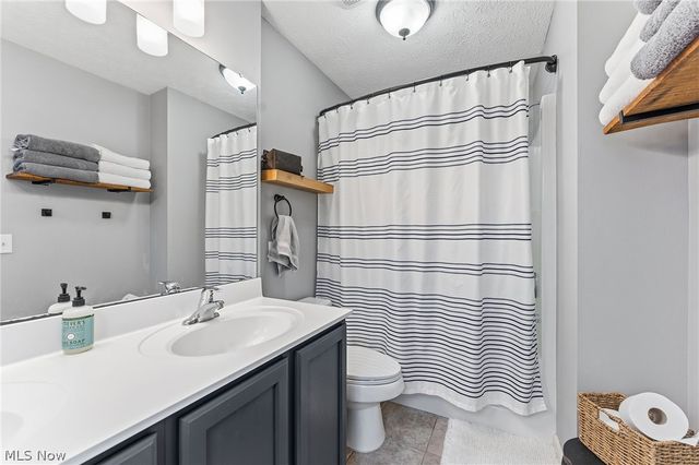 5291 Stonehurst Drive, Brunswick, OH 44212