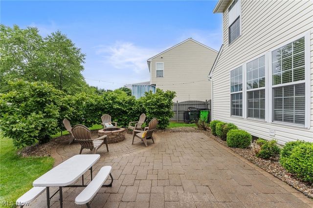 5291 Stonehurst Drive, Brunswick, OH 44212