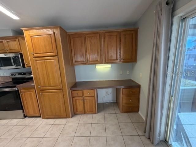 4851 W GANDY BOULEVARD B4L19, Tampa, FL 33611