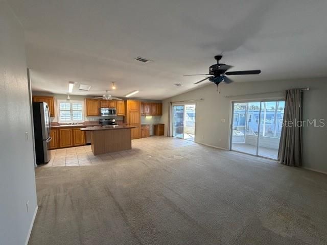 4851 W GANDY BOULEVARD B4L19, Tampa, FL 33611