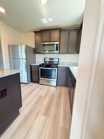 132 Sammy Fowler Avenue, Venus, TX 76084