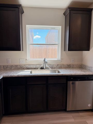 132 Sammy Fowler Avenue, Venus, TX 76084