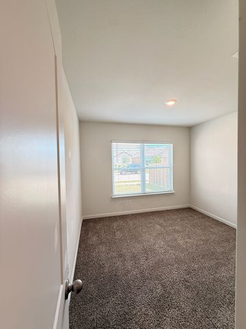 132 Sammy Fowler Avenue, Venus, TX 76084