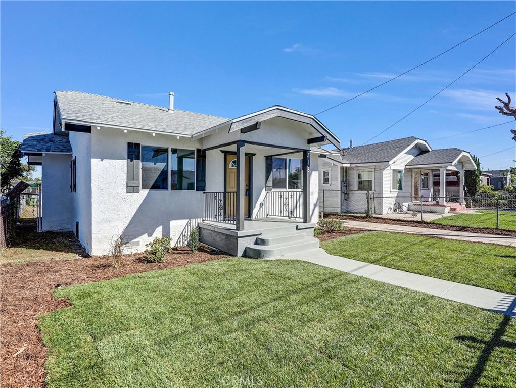 315 W Cedar Street, Compton, CA 90220 — photo 2