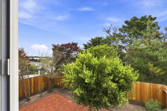 69 Norwood Avenue, Daly City, CA 94015