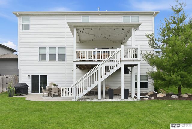 9009 N 171 Street, Bennington, NE 68007
