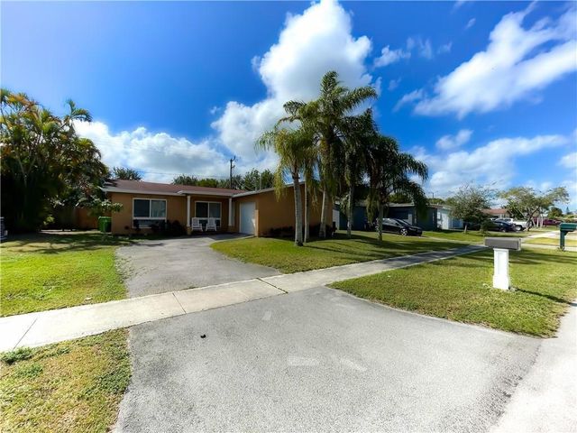 11420 NW 35th Street, Sunrise, FL 33323