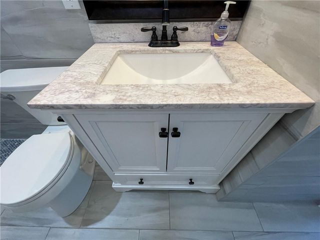 11420 NW 35th Street, Sunrise, FL 33323