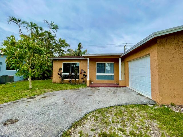 11420 NW 35th Street, Sunrise, FL 33323