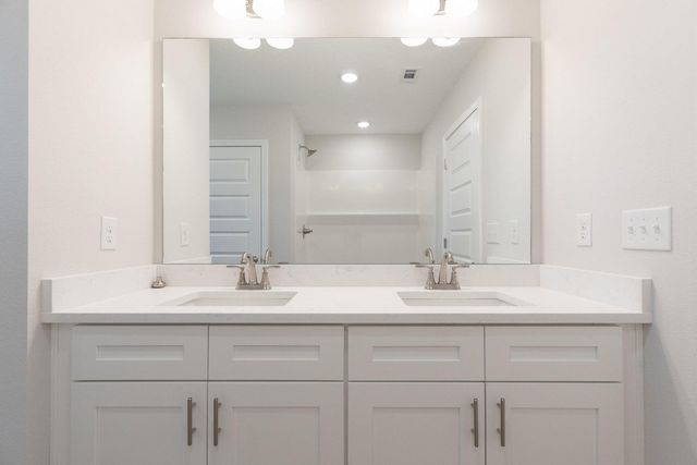 41 Spooner Street, Defuniak Springs, FL 32433