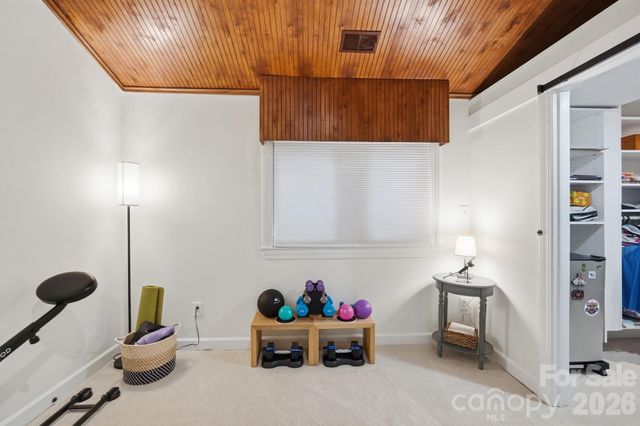 5101 Lindstrom Drive, Charlotte, NC 28226