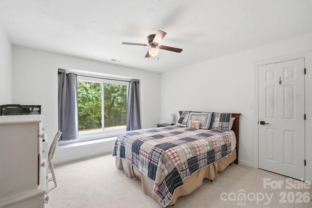 5101 Lindstrom Drive, Charlotte, NC 28226
