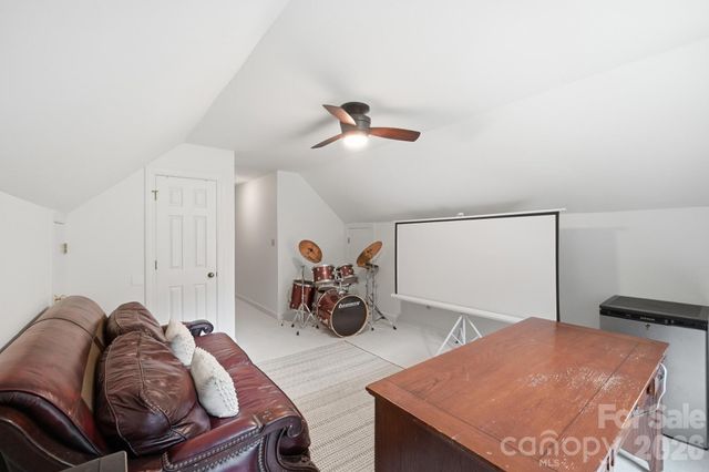 5101 Lindstrom Drive, Charlotte, NC 28226