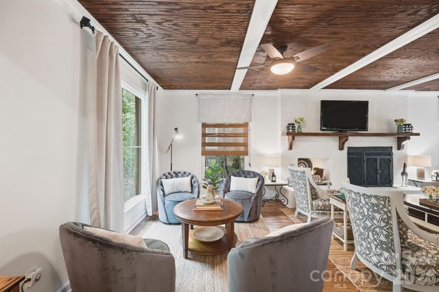 5101 Lindstrom Drive, Charlotte, NC 28226