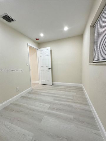 108 NW 3rd Ave, Hallandale Beach, FL 33009