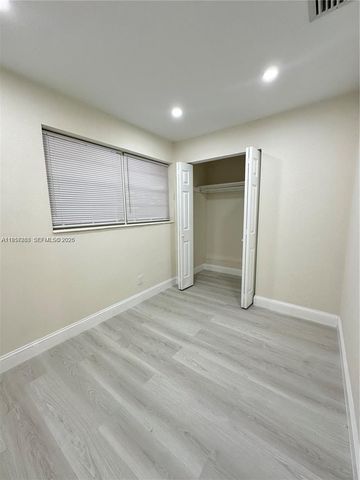 108 NW 3rd Ave, Hallandale Beach, FL 33009