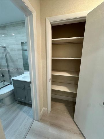 108 NW 3rd Ave, Hallandale Beach, FL 33009