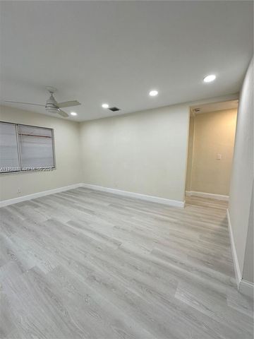 108 NW 3rd Ave, Hallandale Beach, FL 33009