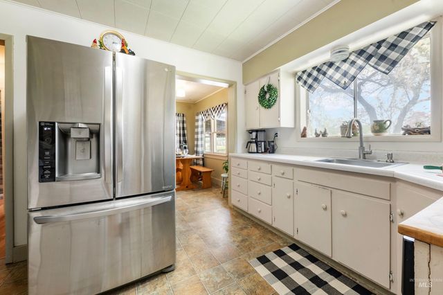 9503 Robinson Blvd, Kuna, ID 83634