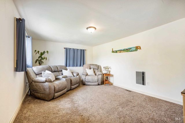 9503 Robinson Blvd, Kuna, ID 83634