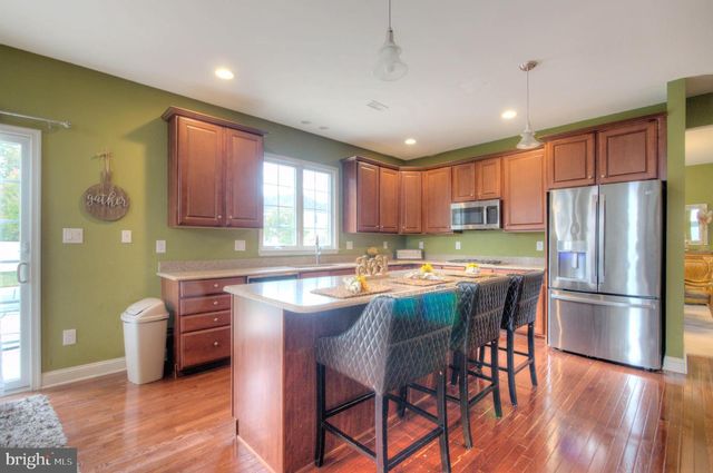 116 BLUE MEADOW LN, Sicklerville, NJ 08081