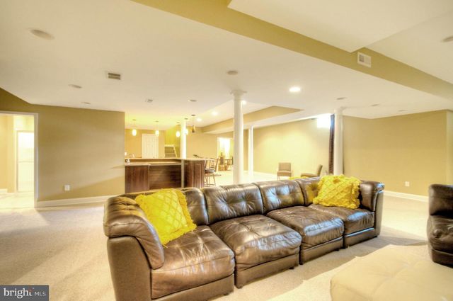 116 BLUE MEADOW LN, Sicklerville, NJ 08081