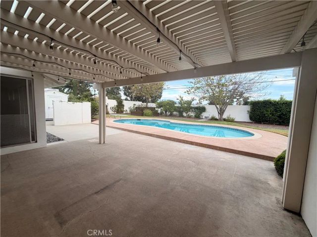 12772 Elizabeth, Tustin, CA 92780