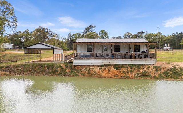 4166 W FM 13, Henderson, TX 75654