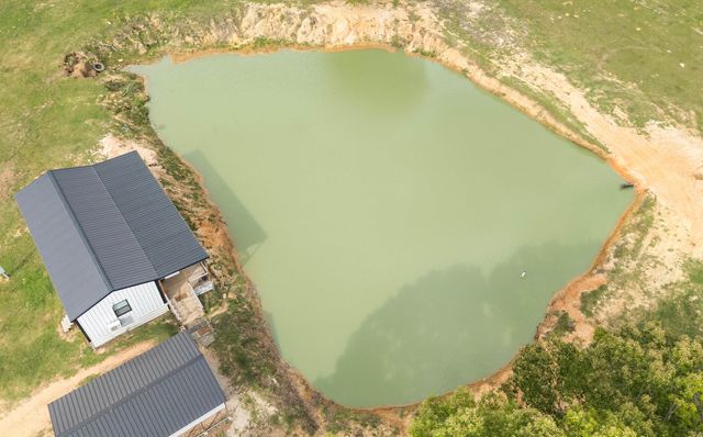 4166 W FM 13, Henderson, TX 75654