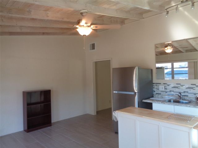 209 NW 23rd Street 1, Fort Lauderdale, FL 33311