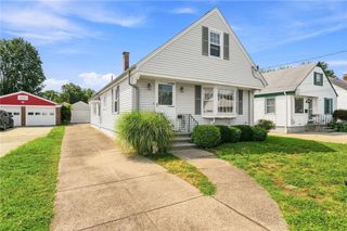 74 Isabella Avenue, Providence, RI 02908