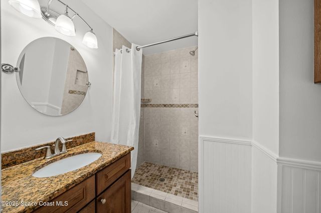 874 Tyrol Avenue NW, Palm Bay, FL 32907