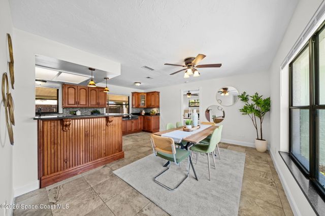 874 Tyrol Avenue NW, Palm Bay, FL 32907
