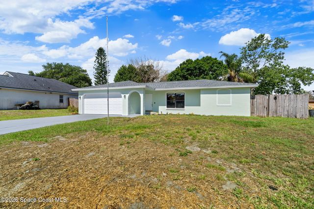 874 Tyrol Avenue NW, Palm Bay, FL 32907