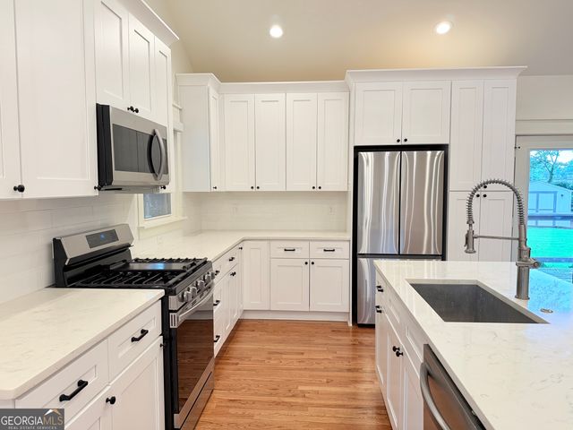 3300 Ridgecrest Road SE, Smyrna, GA 30080