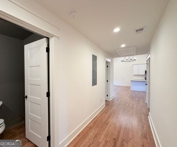 3300 Ridgecrest Road SE, Smyrna, GA 30080