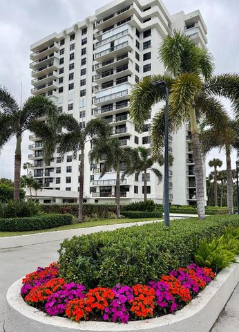 2001 N Ocean Boulevard 301, Boca Raton, FL 33431