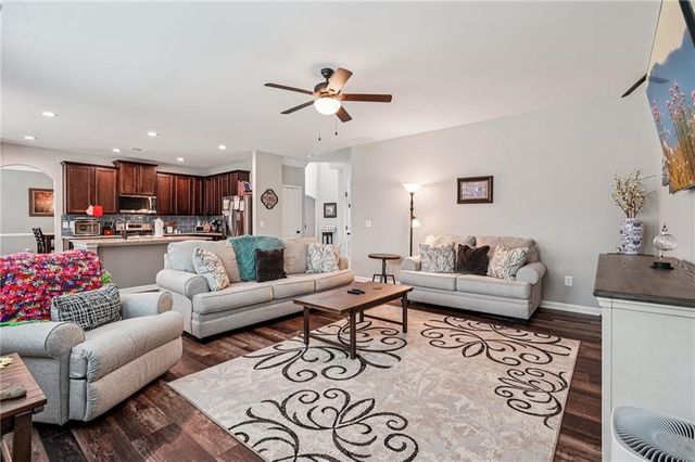 291 Harmony Circle, Acworth, GA 30101